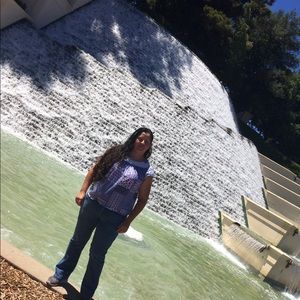 Meet your Posher, Rocio